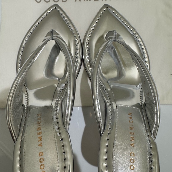 Good American Silver Sandals - Picture 2 of 4